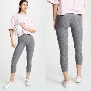 Beyond Yoga Walk and Talk High Waisted Capri Leggings Spacedye Black XL